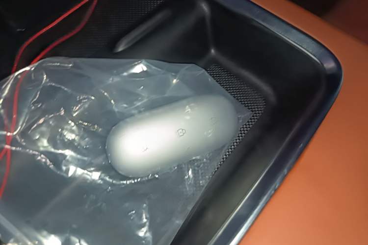 Used Li Auto L8 2023 Pro Model Interior 1