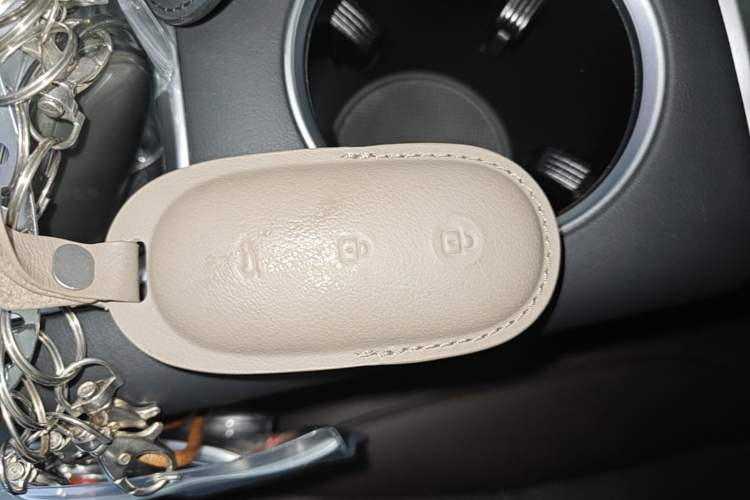 Used Li Auto L8 2023 Pro Model Interior 1