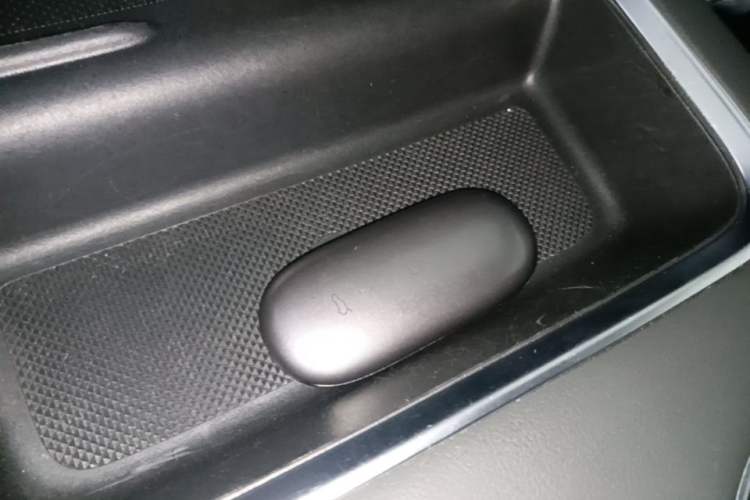 Used Li Auto L8 2023 Pro Model Interior 1