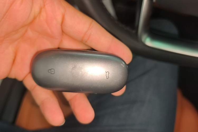 Used Li Auto L8 2023 Air model Interior 1