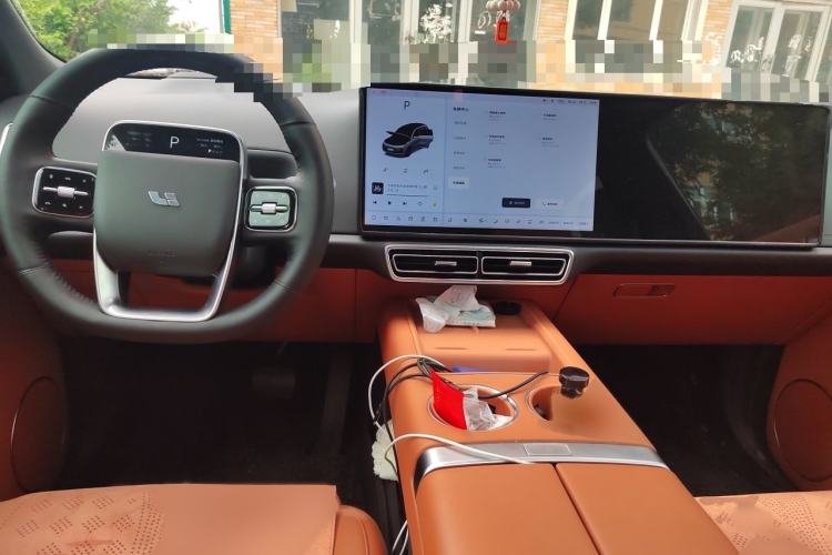 Used Li Auto L8 2023 Pro Model Interior 2