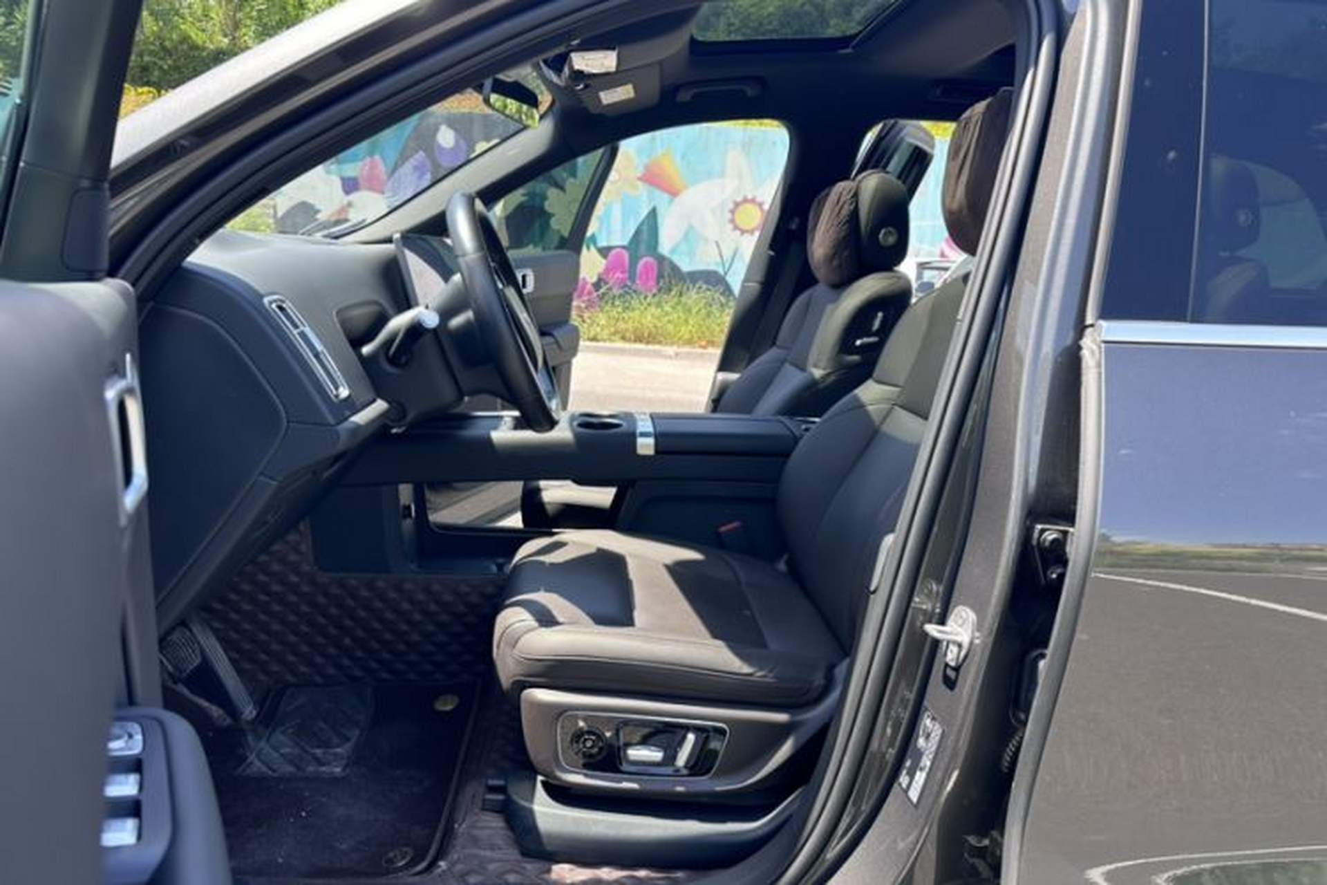 Used Li Auto L8 2023 Pro Model Interior 2