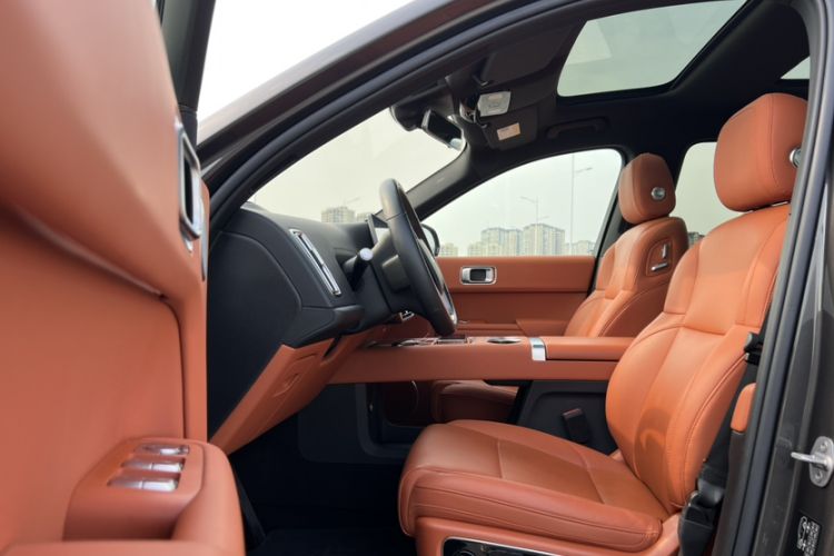 Used Li Auto L8 2023 Air model Interior 3