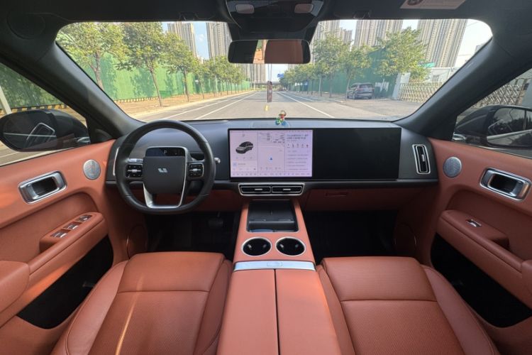 Used Li Auto L8 2023 Air model Interior 3