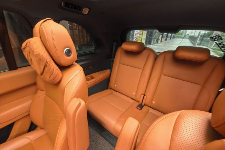 Used Li Auto L8 2023 Pro Model Interior 3
