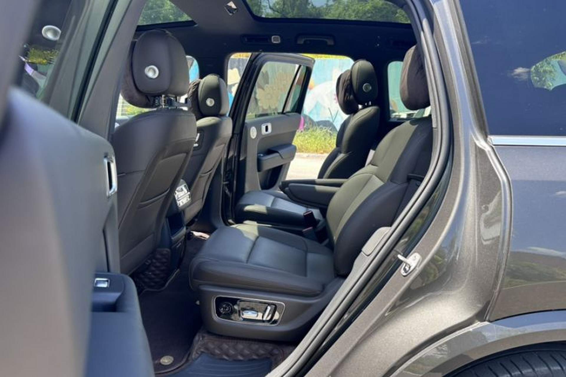 Used Li Auto L8 2023 Pro Model Interior 3