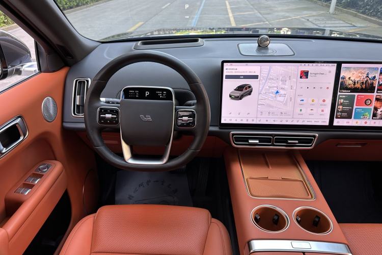 Used Li Auto L8 2023 Pro Model Interior 3