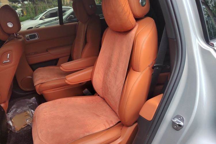 Used Li Auto L8 2023 Pro Model Interior 4