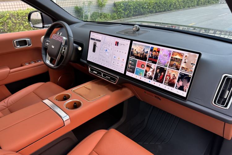 Used Li Auto L8 2023 Pro Model Interior 4