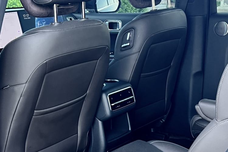 Used Li Auto L8 2023 Max model Interior 5