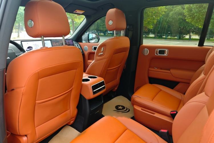 Used Li Auto L8 2023 Air model Interior 5