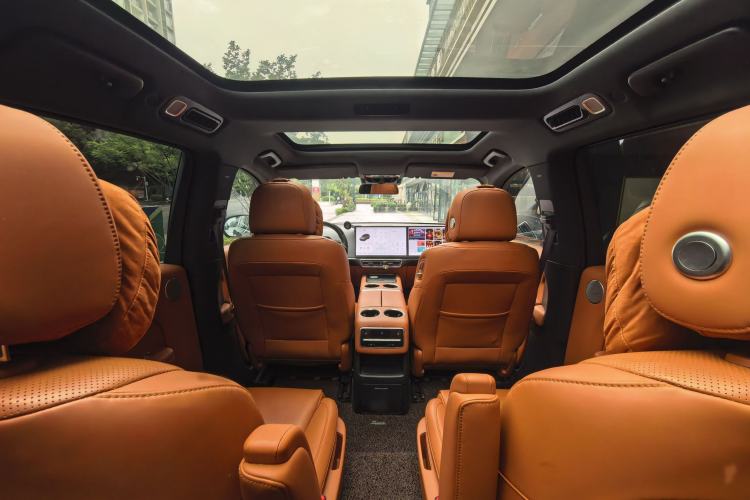 Used Li Auto L8 2023 Pro Model Interior 5