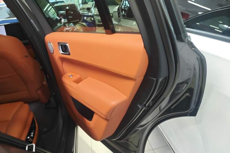 Used Li Auto L8 2023 Air model Interior 6