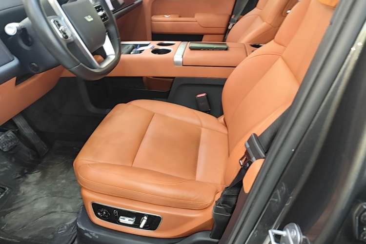 Used Li Auto L8 2023 Pro Model Left Front Seat