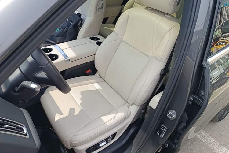 Used Li Auto L8 2023 Pro Model Left Front Seat