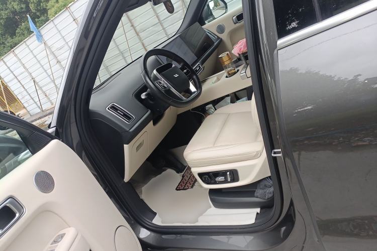 Used Li Auto L8 2023 Pro Model Left Front Seat