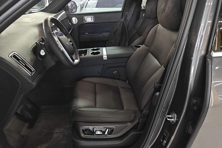 Used Li Auto L8 2023 Pro Model Left Front Seat