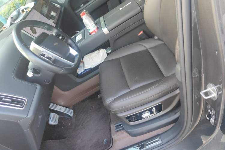 Used Li Auto L8 2023 Pro Model Left Front Seat