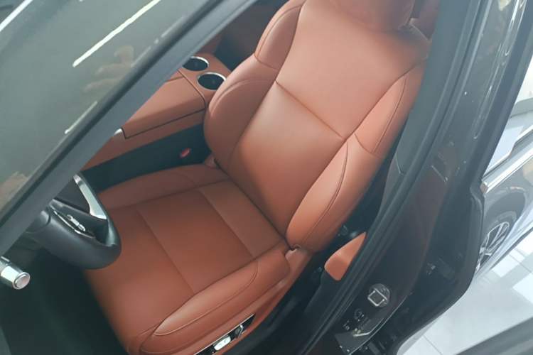 Used Li Auto L8 2023 Pro Model Left Front Seat
