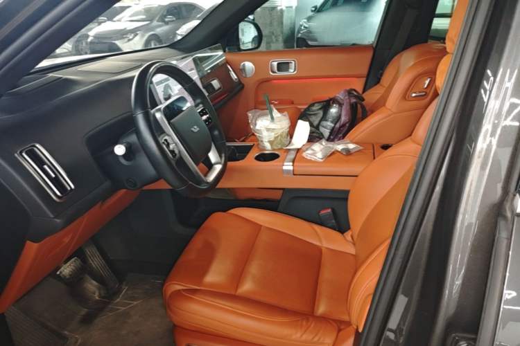 Used Li Auto L8 2023 Pro Model Left Front Seat