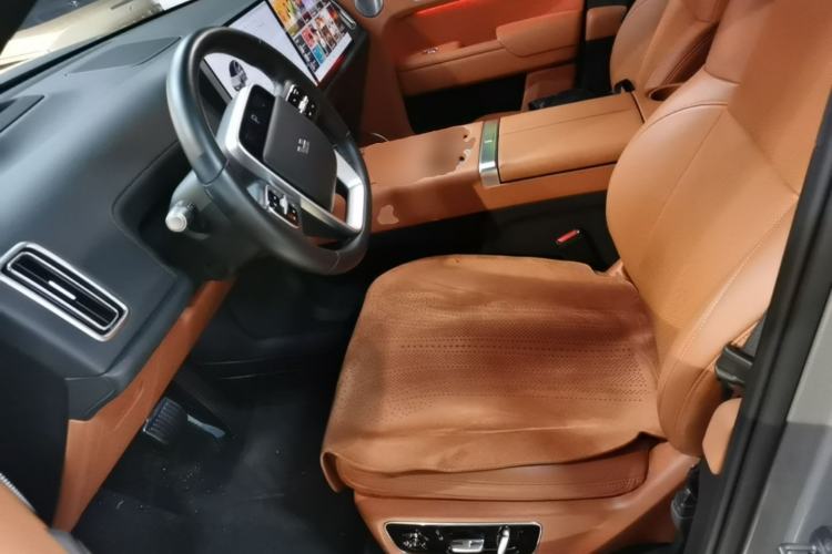 Used Li Auto L8 2023 Pro Model Left Front Seat