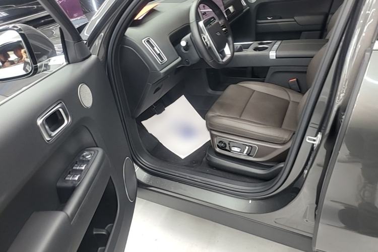 Used Li Auto L8 2023 Pro Model Left Front Seat