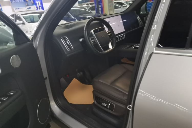 Used Li Auto L8 2023 Pro Model Left Front Seat