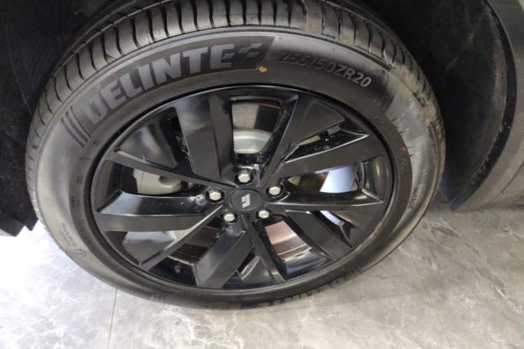 Used Li Auto L8 2023 Max model Left Front Wheel Hub