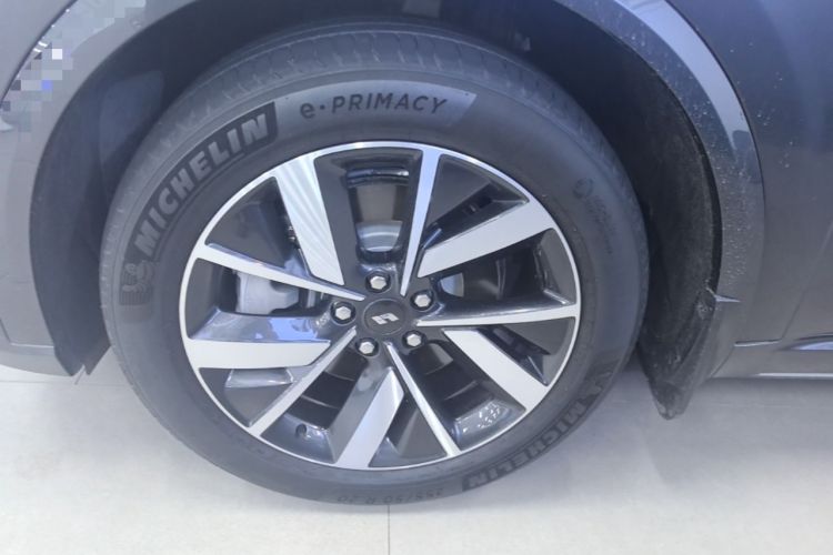 Used Li Auto L8 2023 Pro Model Left Front Wheel Hub