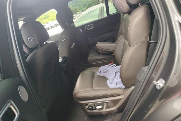Used Li Auto L8 2023 Pro Model Left Rear Seat