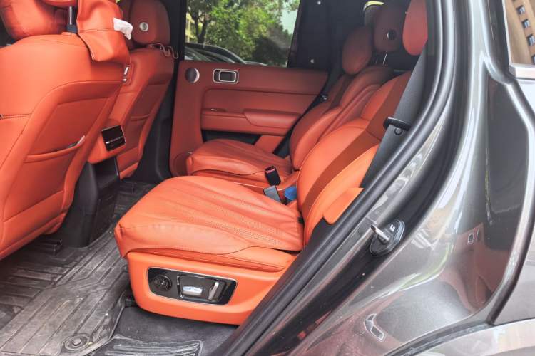 Used Li Auto L8 2023 Pro Model Left Rear Seat