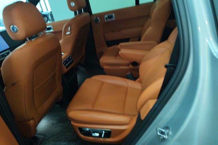 Used Li Auto L8 2023 Pro Model Left Rear Seat