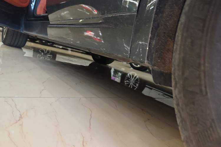 Used Li Auto L8 2023 Air model Left Side Sill
