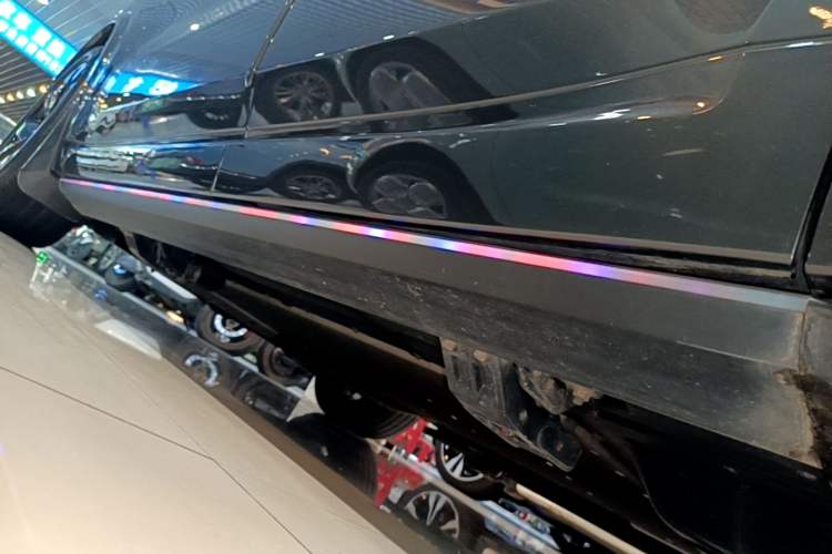 Used Li Auto L8 2023 Pro Model Left Side Sill