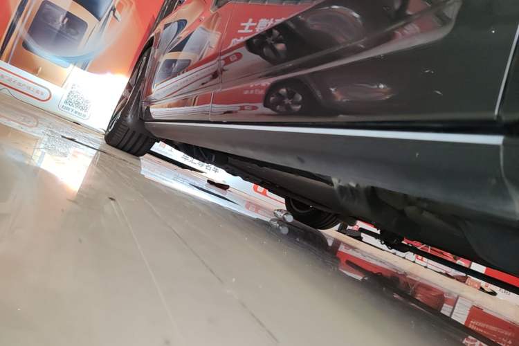 Used Li Auto L8 2023 Pro Model Left Side Sill