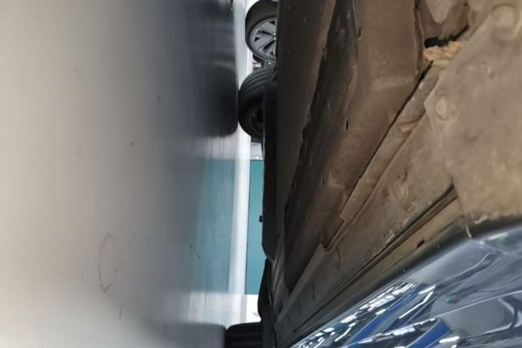 Used Li Auto L8 2023 Max model Left Side Sill