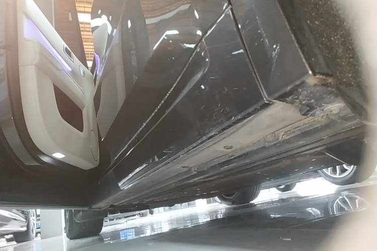 Used Li Auto L8 2023 Pro Model Left Side Sill