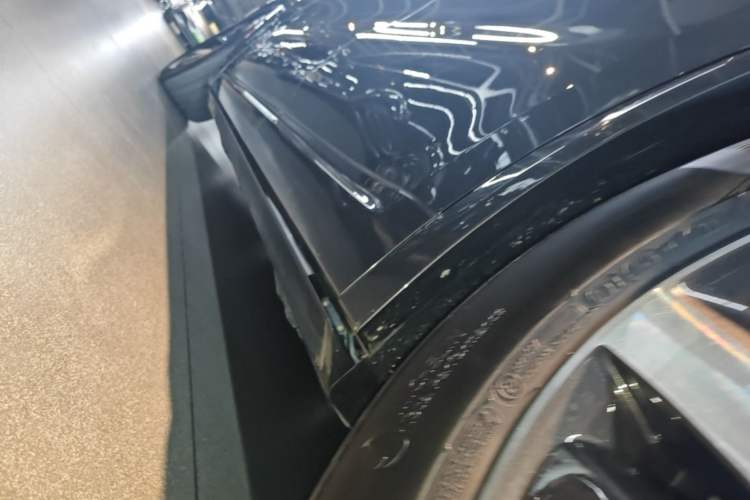 Used Li Auto L8 2023 Pro Model Left Side Sill