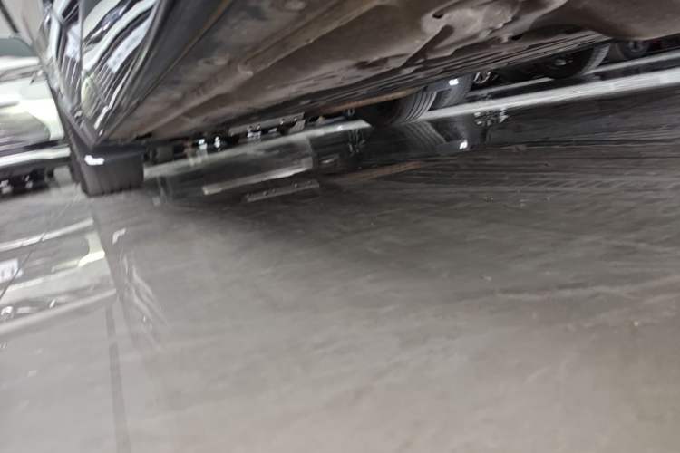 Used Li Auto L8 2023 Pro Model Left Side Sill