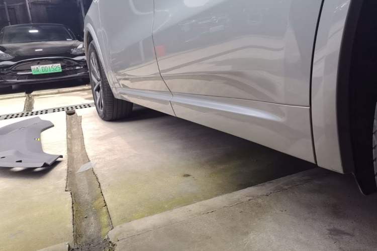 Used Li Auto L8 2023 Air model Left Side Sill