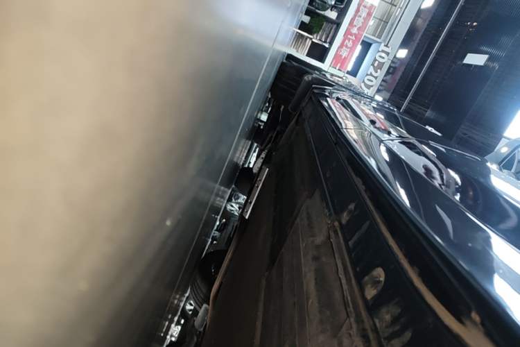 Used Li Auto L8 2023 Pro Model Left Side Sill