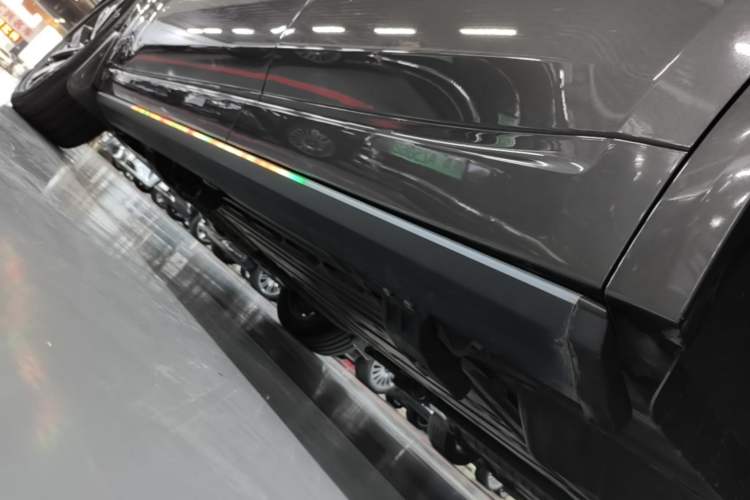 Used Li Auto L8 2023 Max model Left Side Sill