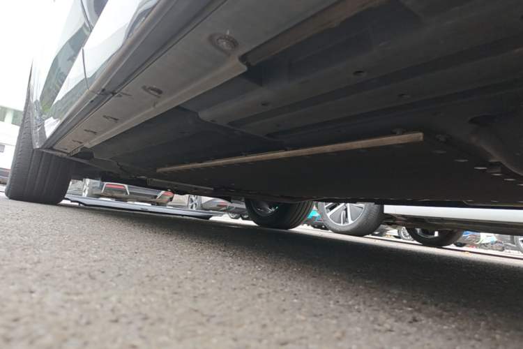 Used Li Auto L8 2023 Air model Left Side Sill