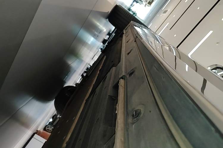 Used Li Auto L8 2023 Pro Model Left Side Sill