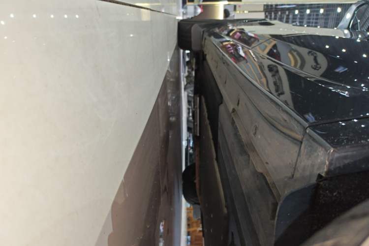 Used Li Auto L8 2023 Pro Model Left Side Sill
