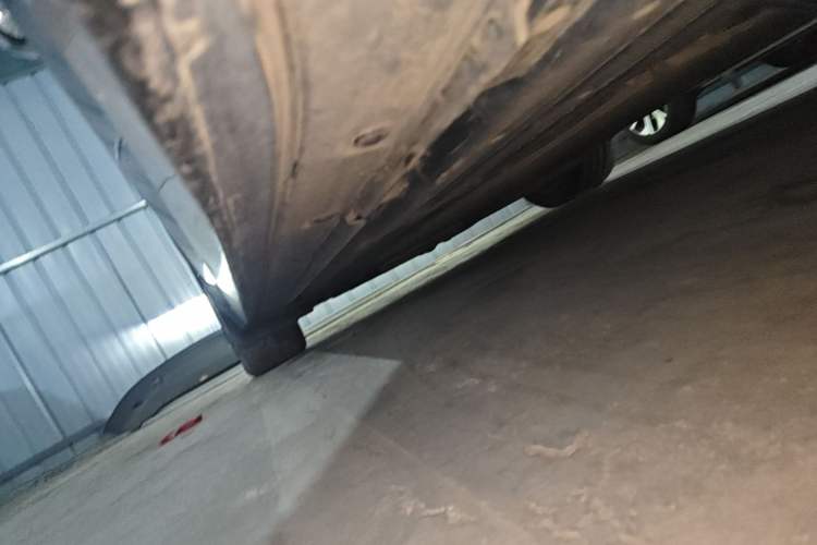 Used Li Auto L8 2023 Pro Model Left Side Sill