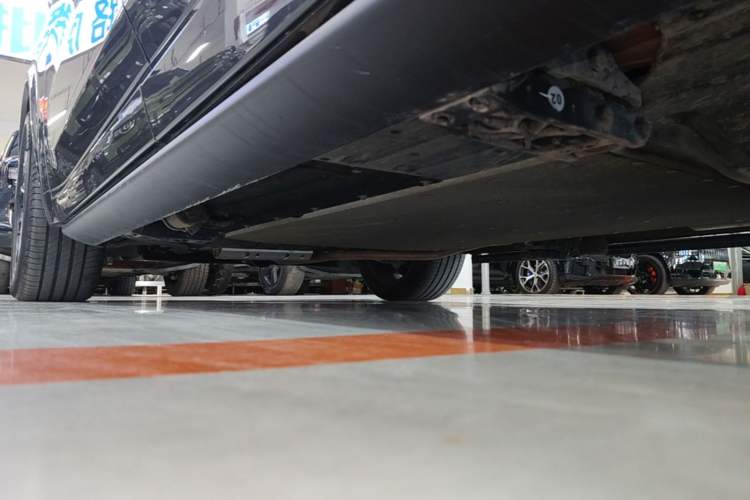 Used Li Auto L8 2023 Pro Model Left Side Sill