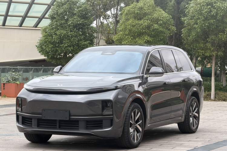 Used Li Auto L8 2023 Air model Guazi used car, China used car export, Used car for sale, Used cars, Cheapest cars for sale
