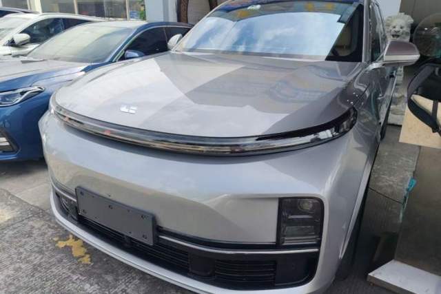 Used Li Auto L8 2023 Pro Model