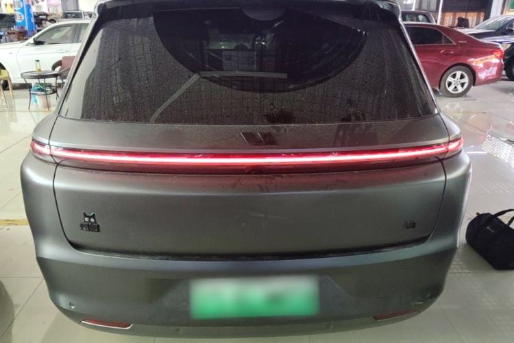 Used Li Auto L8 2023 Pro Model Rear